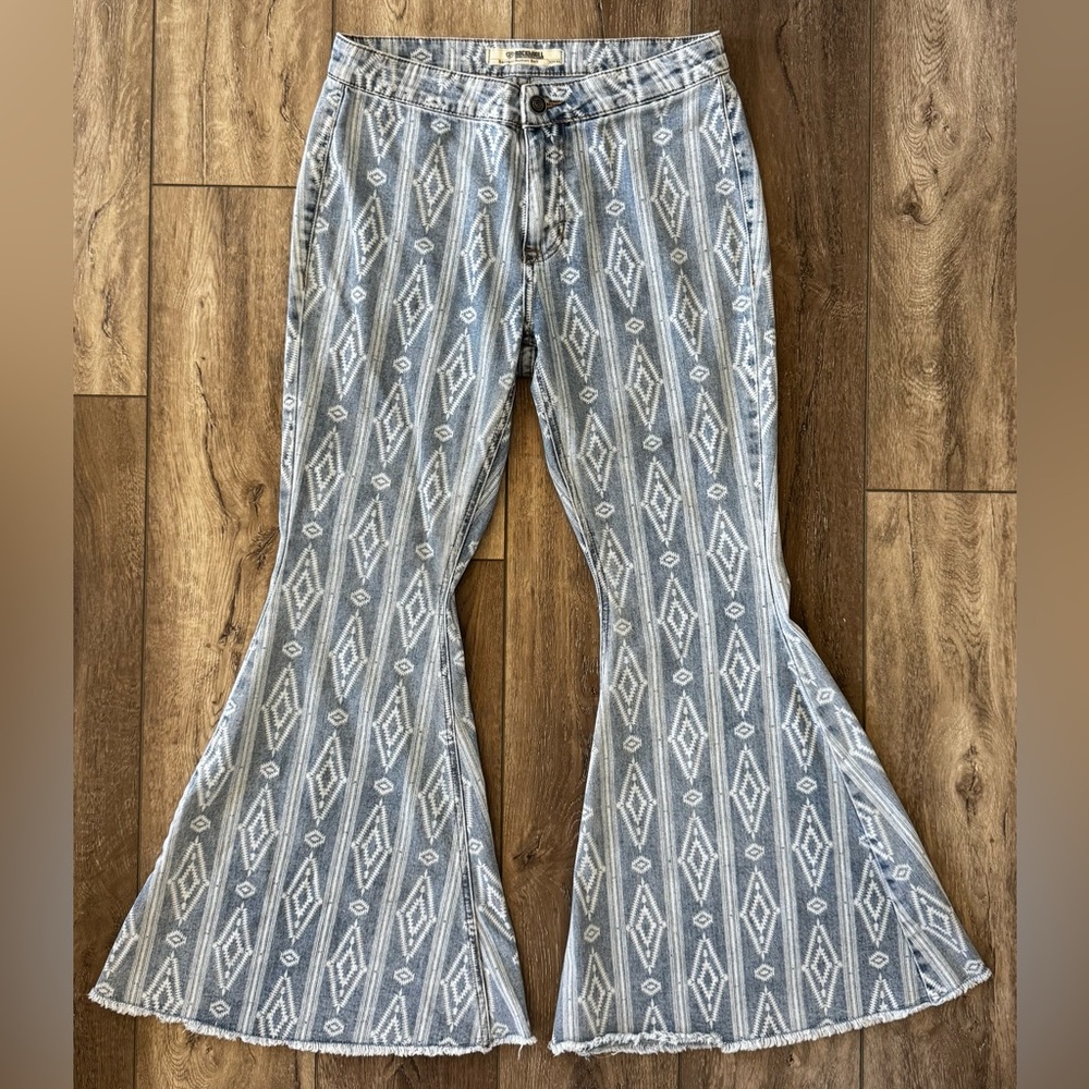 Rock & Roll Denim Bargain Button Bell Bottoms Flare Jeans 30x30 Boho Mid-Rise